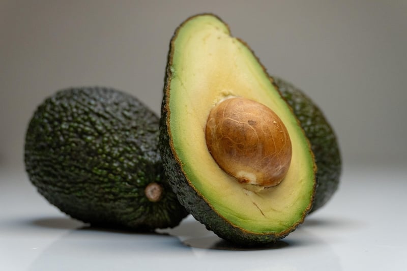 Avocado and Chickpea Salad